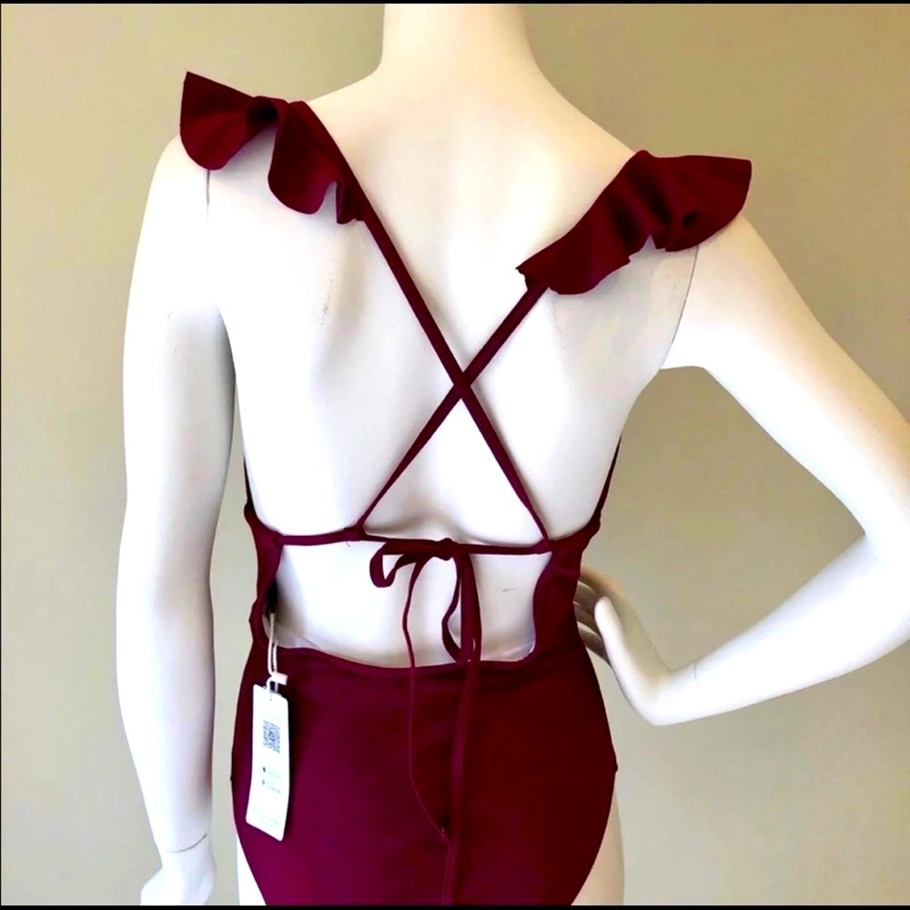 1 PC MAROON RED ONE PIECE RUFFLE CRISS CROSS SWIMSUIT CUPSHE *SIZE LARGE - Picture 2 of 5
